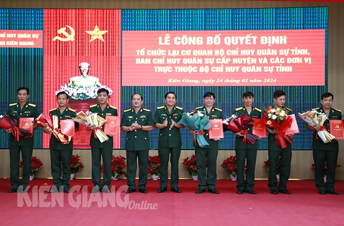 Tổ chức lại cơ quan Bộ Chỉ huy Quân sự tỉnh Kiên Giang